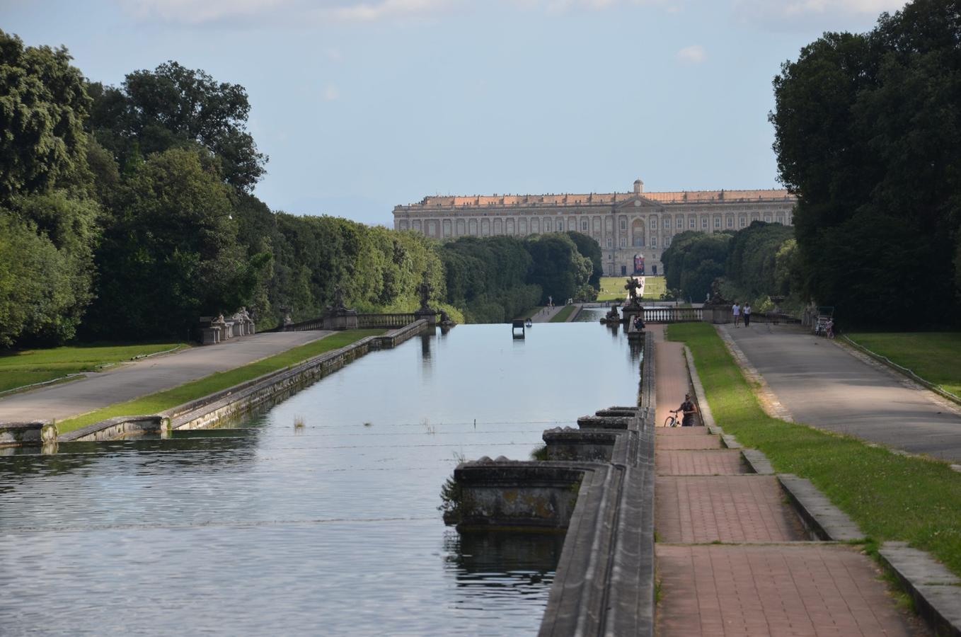 Naples-Royal Palace of Caserta (price starting from 350€)-4