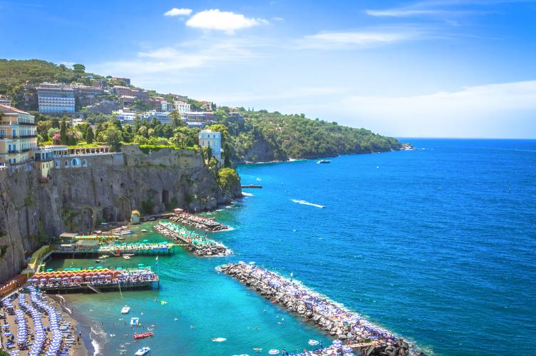 Sorrento-Pompeii and Wine Tasting (price starting from 400€)