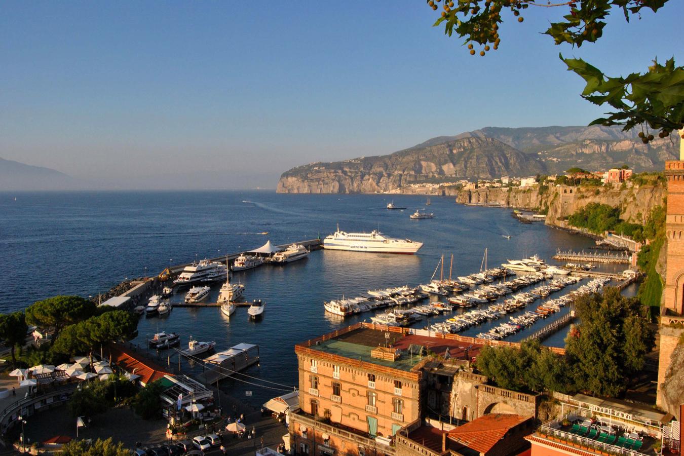 Sorrento-Pompeii and Wine Tasting (price starting from 450€)-1